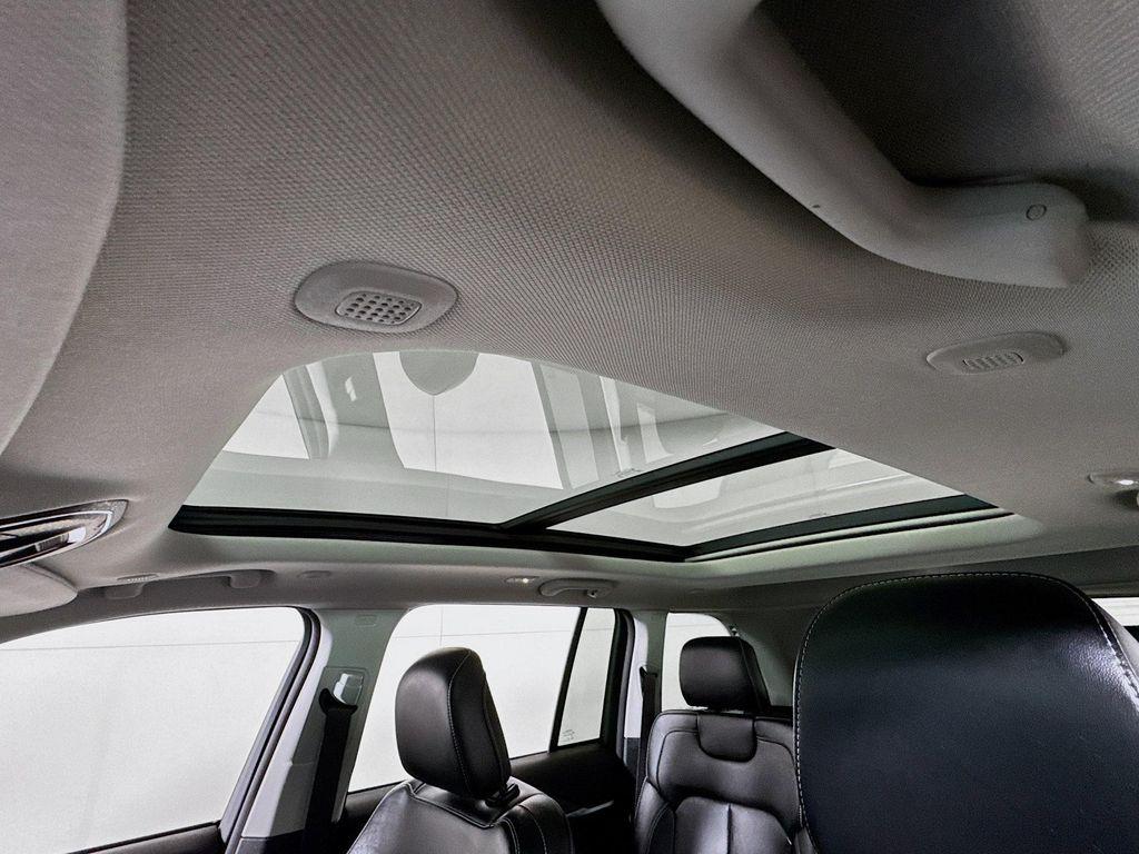 used 2024 Jeep Grand Cherokee 4xe car, priced at $27,490