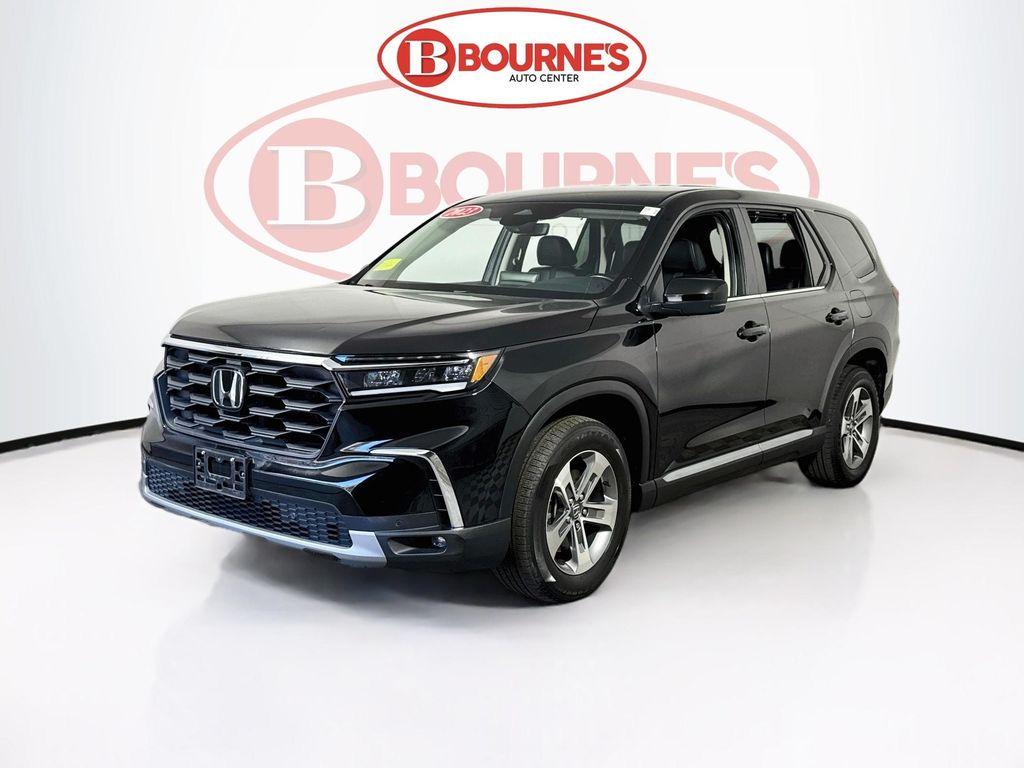 used 2023 Honda Pilot car, priced at $34,990
