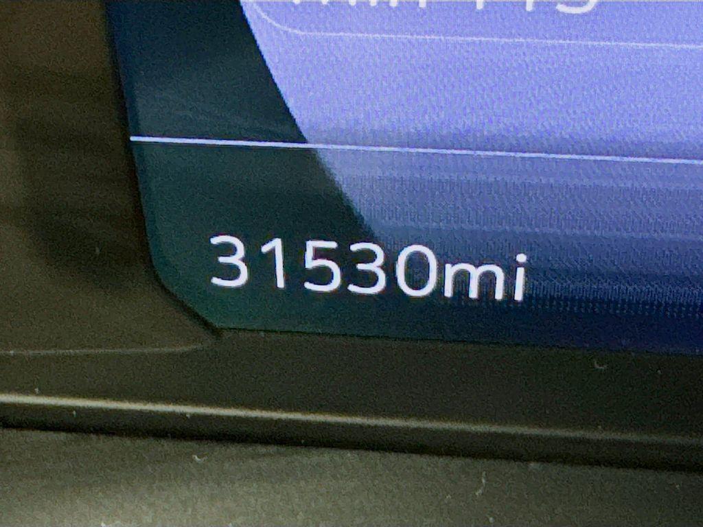 used 2022 Chevrolet Bolt EUV car, priced at $15,990