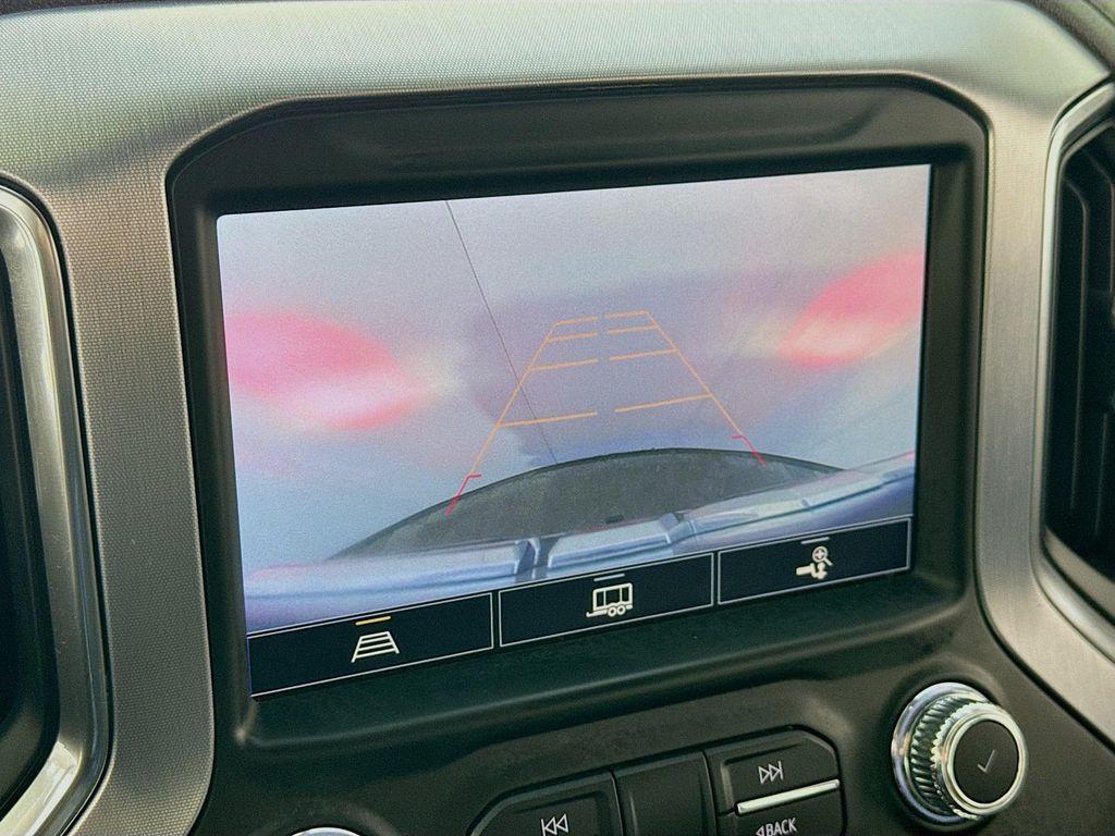 used 2022 GMC Sierra 1500 car, priced at $34,990