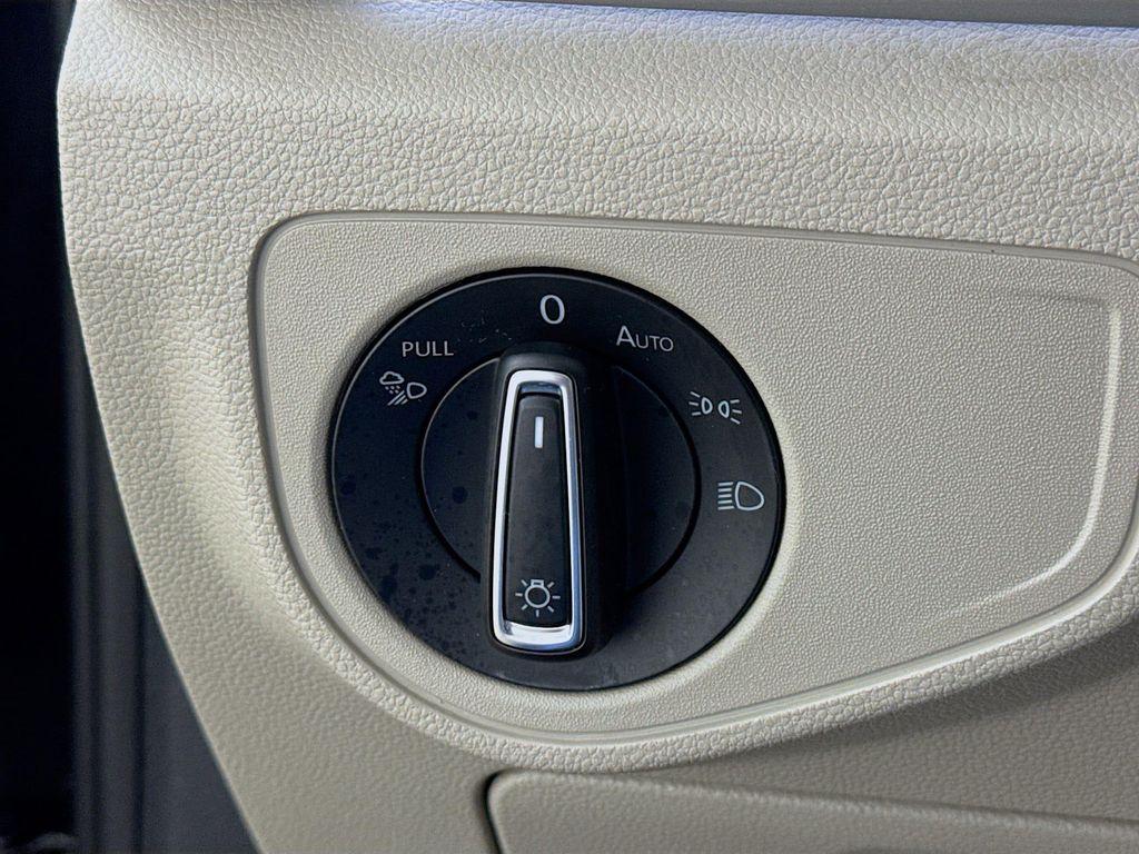 used 2023 Volkswagen Atlas car, priced at $28,590