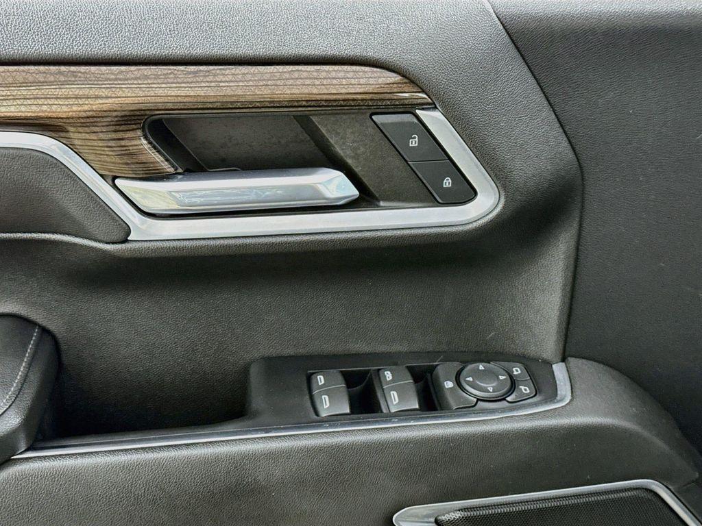 used 2022 Chevrolet Silverado 1500 car, priced at $34,574