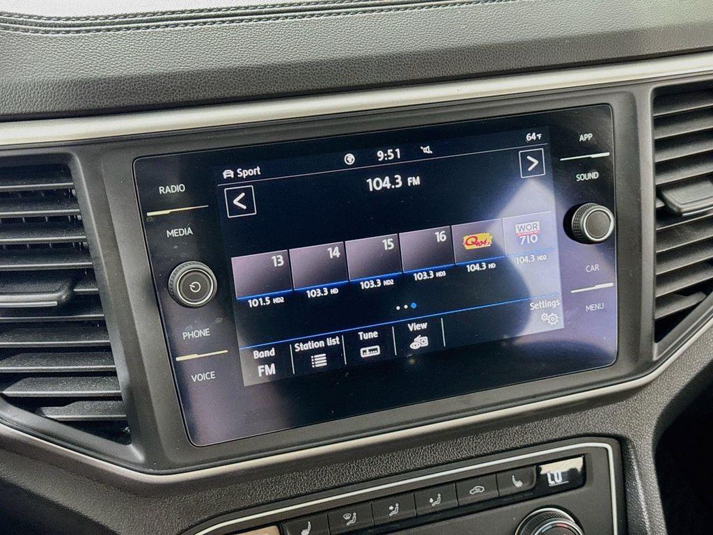 used 2020 Volkswagen Atlas Cross Sport car, priced at $21,374