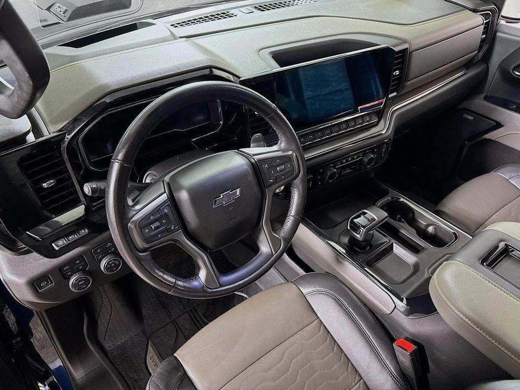 used 2022 Chevrolet Silverado 1500 car, priced at $41,990