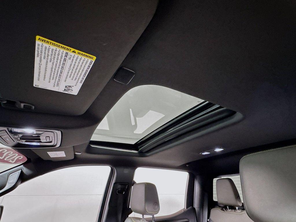 used 2022 Chevrolet Silverado 1500 car, priced at $41,990