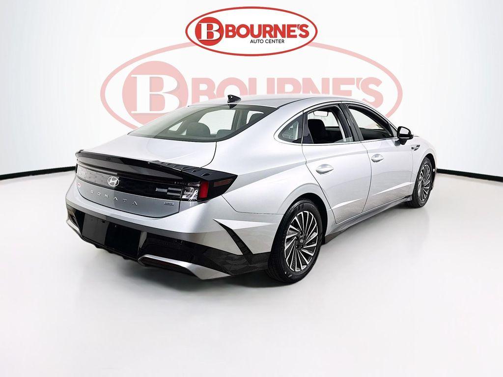 used 2025 Hyundai Sonata Hybrid car, priced at $23,990