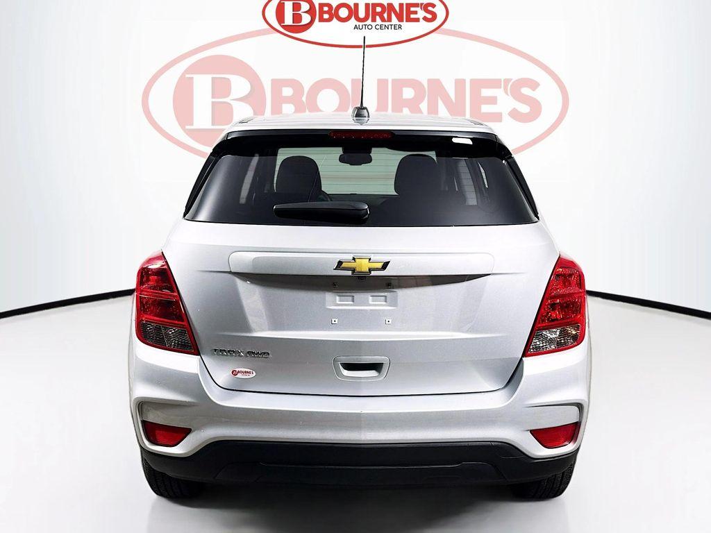 used 2022 Chevrolet Trax car, priced at $18,990