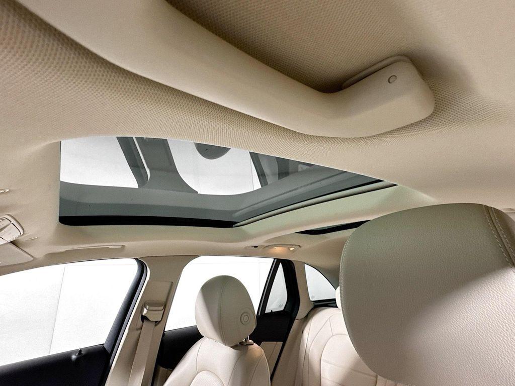 used 2022 Mercedes-Benz GLC 300 car, priced at $33,290