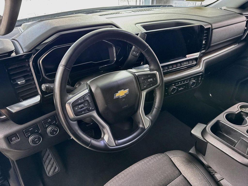 used 2024 Chevrolet Silverado 1500 car, priced at $35,790