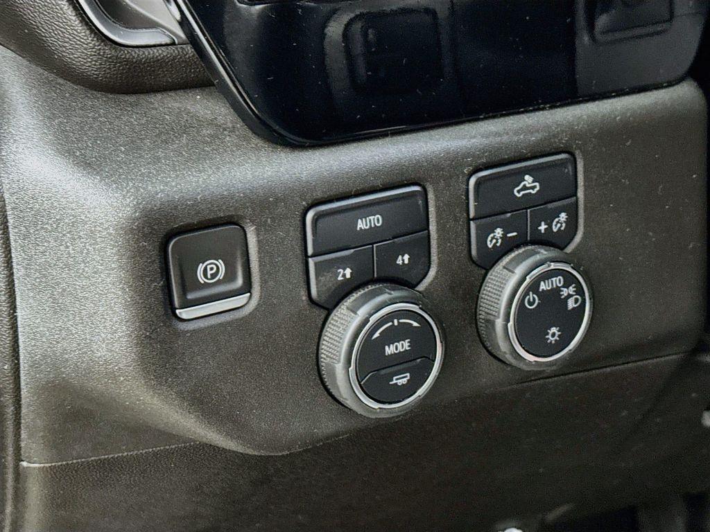 used 2024 Chevrolet Silverado 1500 car, priced at $35,790