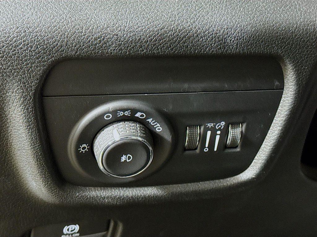 used 2022 Jeep Grand Cherokee L car, priced at $26,990