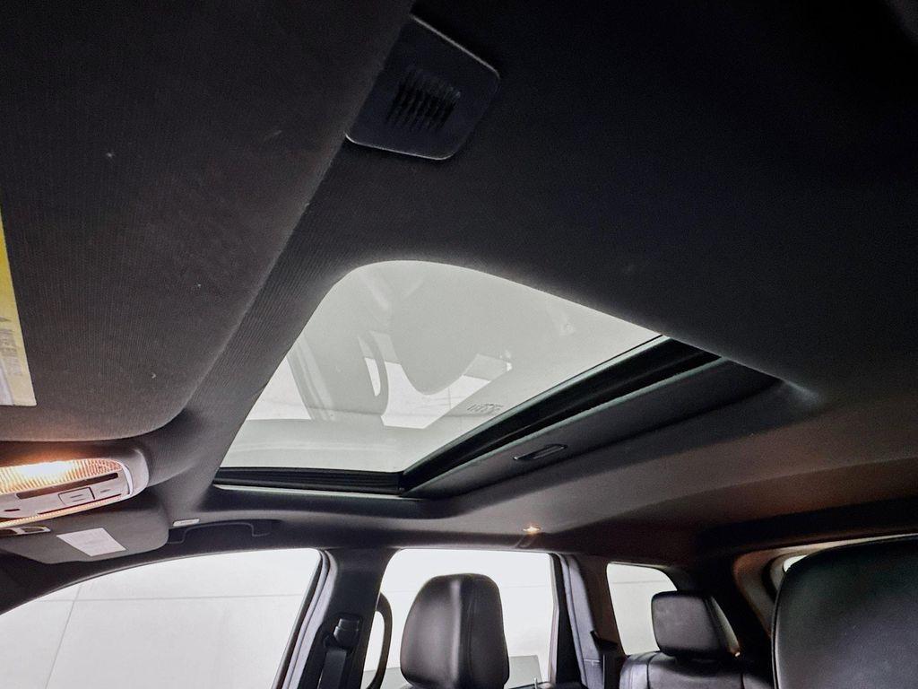 used 2021 Jeep Grand Cherokee car, priced at $22,290