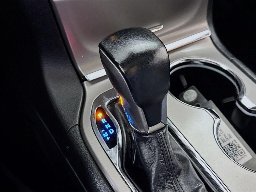 used 2021 Jeep Grand Cherokee car, priced at $22,290