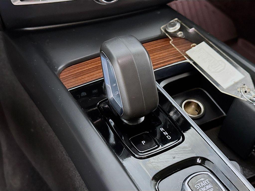 used 2024 Volvo XC60 car, priced at $31,374