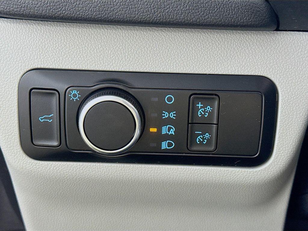 used 2023 Ford Escape car, priced at $20,690