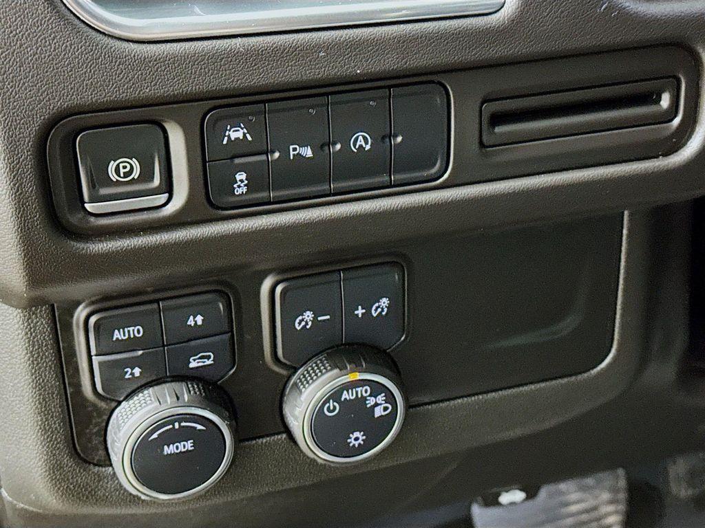 used 2024 Chevrolet Suburban car, priced at $47,990