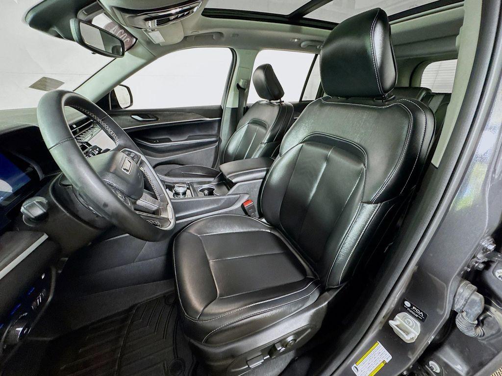 used 2024 Jeep Grand Cherokee 4xe car, priced at $28,974