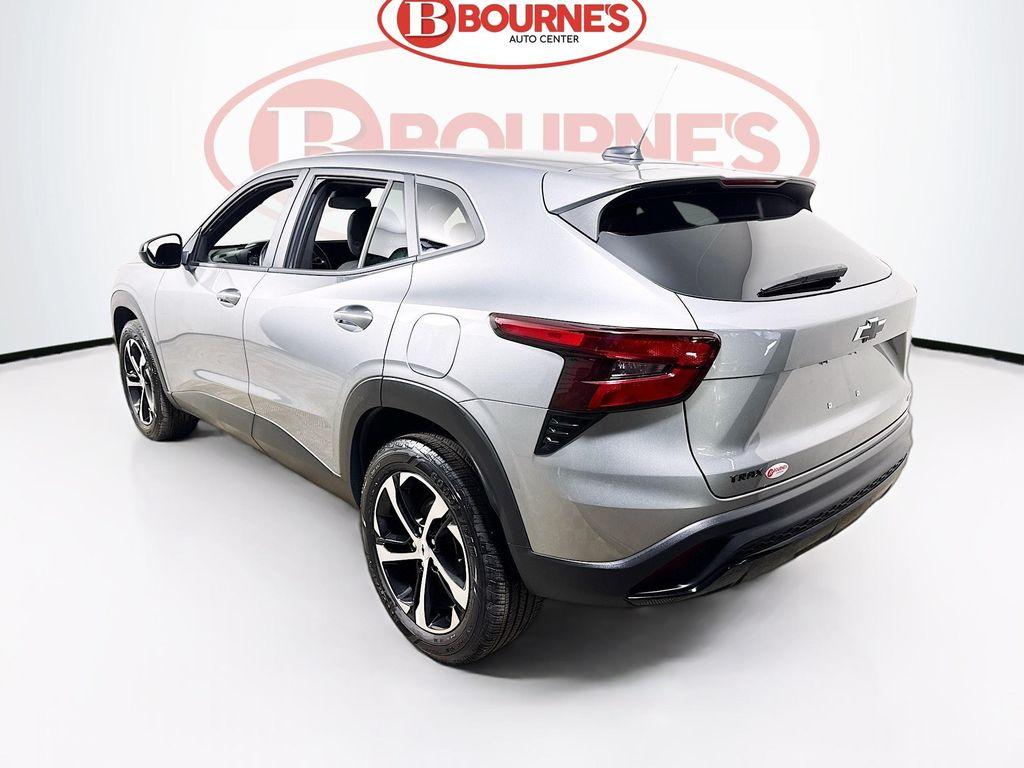 used 2024 Chevrolet Trax car, priced at $21,990