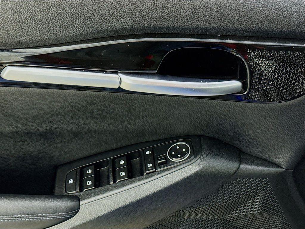 used 2023 Kia Seltos car, priced at $20,990