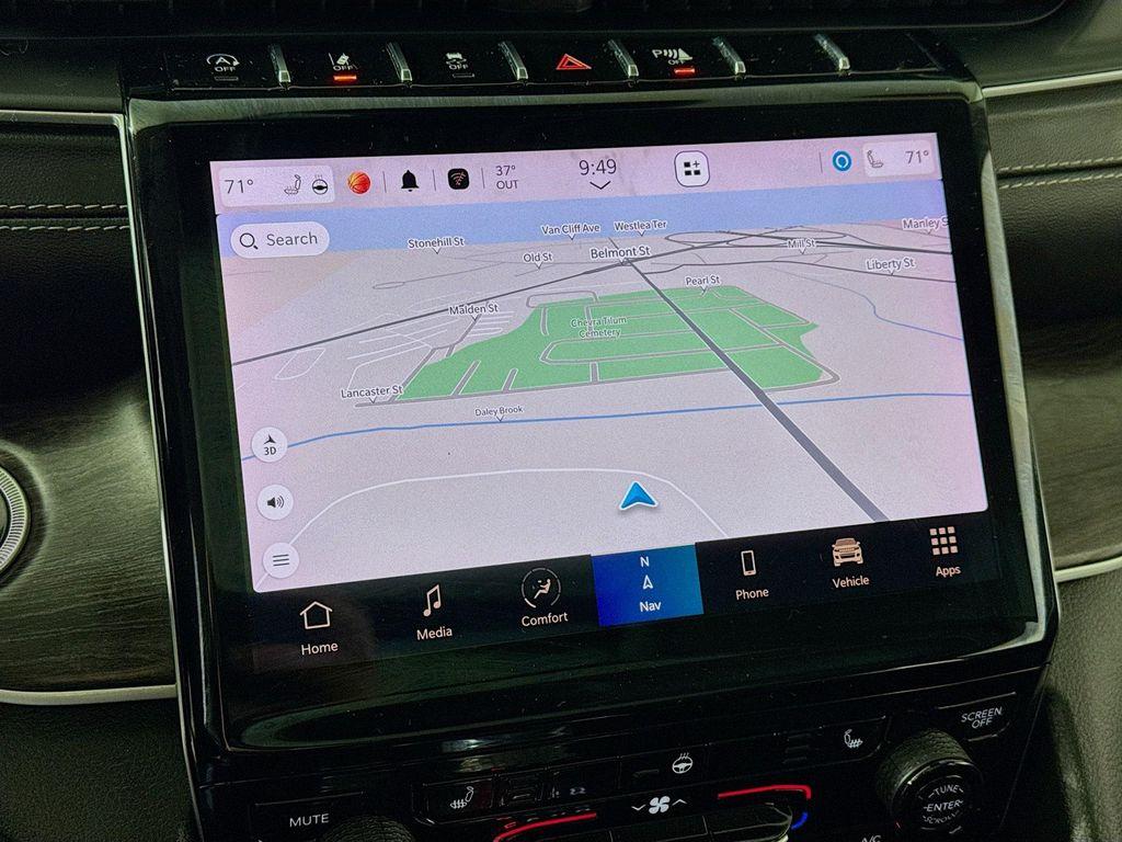 used 2023 Jeep Grand Cherokee car, priced at $29,990