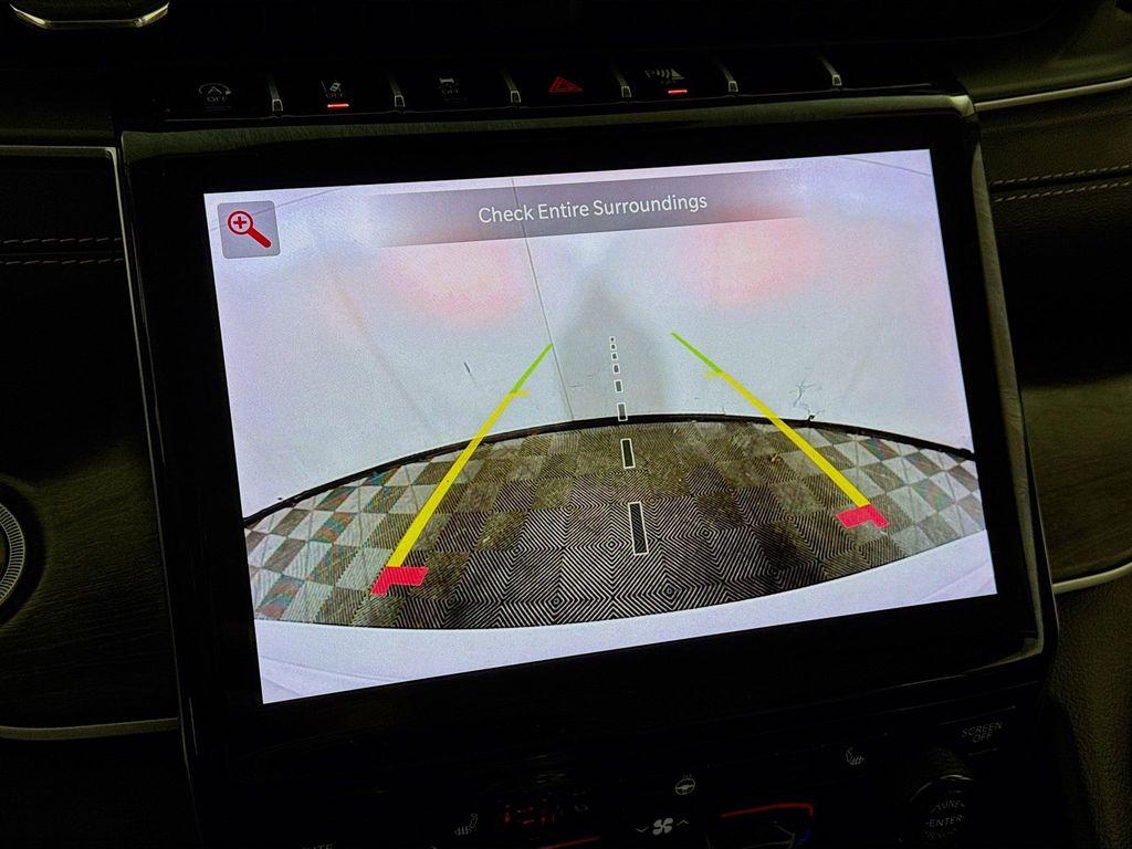 used 2023 Jeep Grand Cherokee car, priced at $29,990