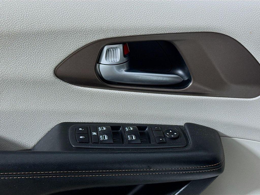 used 2018 Chrysler Pacifica car, priced at $14,490