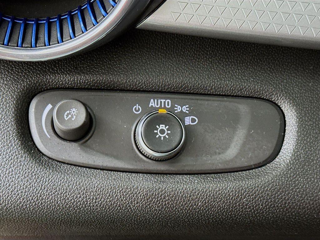 used 2025 Chevrolet Trax car, priced at $19,790