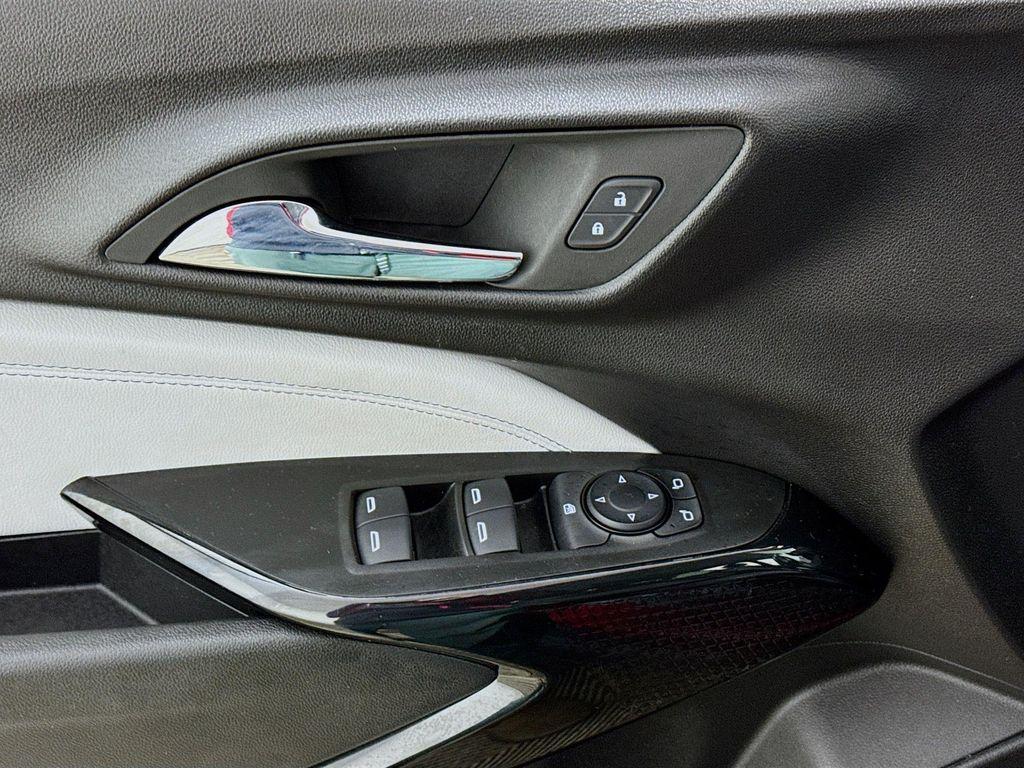 used 2025 Chevrolet Trax car, priced at $19,790