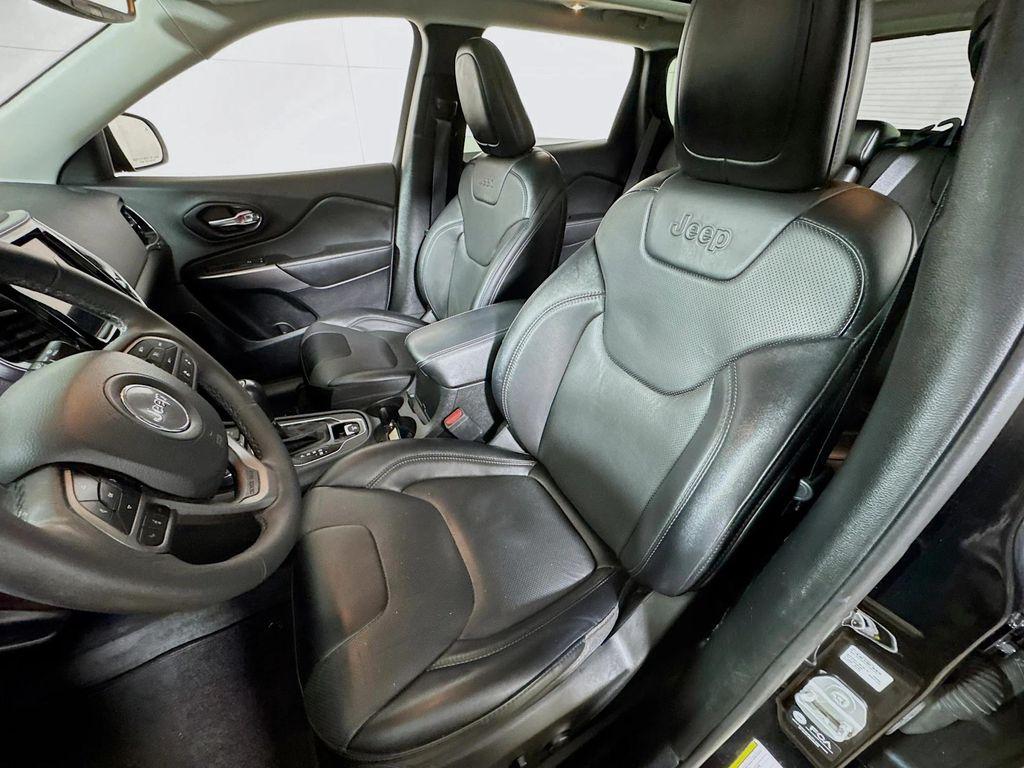 used 2022 Jeep Cherokee car, priced at $21,490