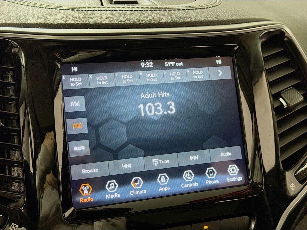 used 2022 Jeep Cherokee car, priced at $21,490