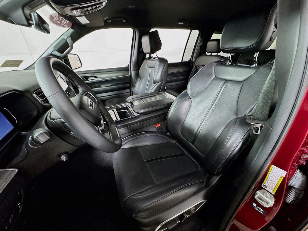 used 2024 Jeep Wagoneer car, priced at $38,074