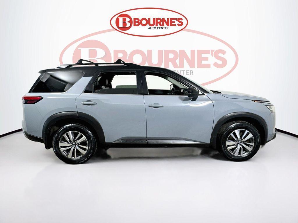 used 2022 Nissan Pathfinder car, priced at $25,574