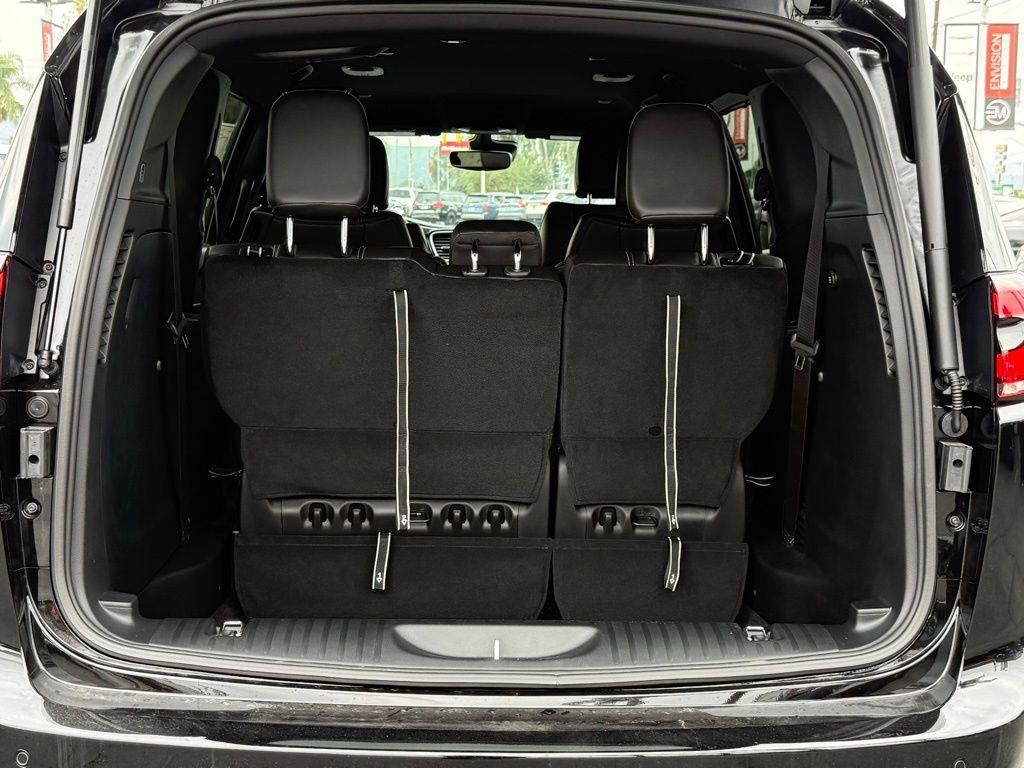 new 2026 Chrysler Pacifica car