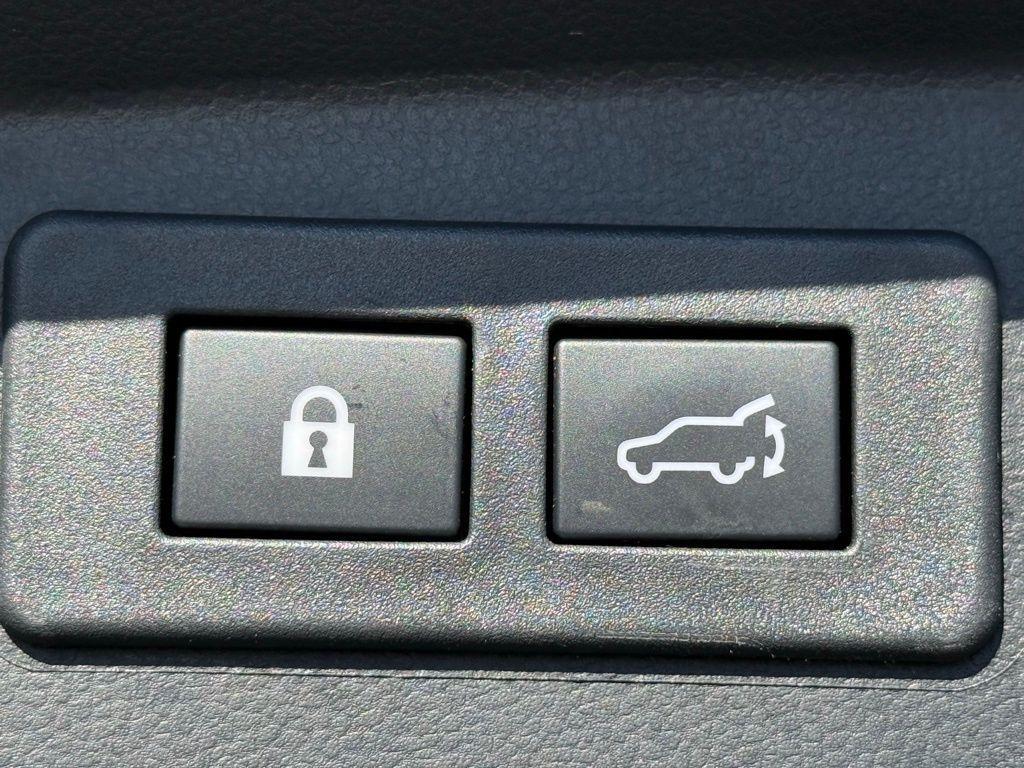 used 2025 Subaru Outback car, priced at $37,995