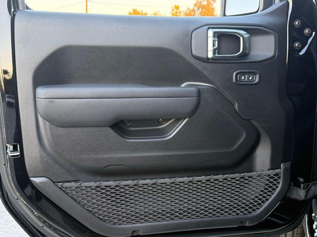 new 2026 Jeep Wrangler car