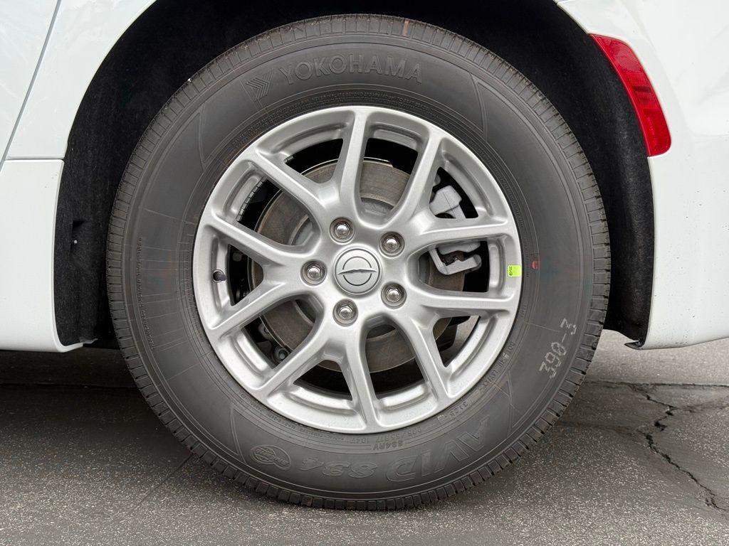 new 2026 Chrysler Pacifica car