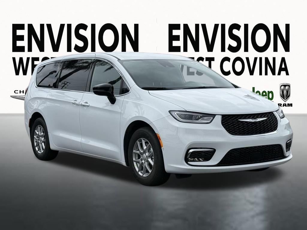 new 2026 Chrysler Pacifica car