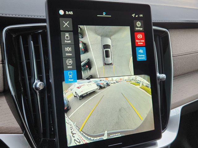 new 2026 Volvo XC90 car, priced at $71,405