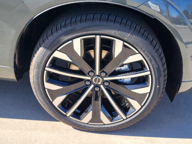 new 2026 Volvo XC60 car, priced at $59,160