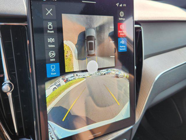 new 2026 Volvo XC60 car, priced at $59,375