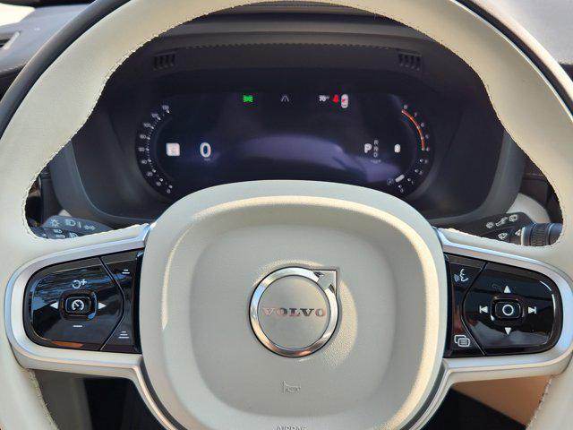 new 2026 Volvo XC60 car, priced at $63,935