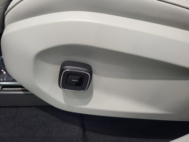 new 2025 Volvo EX90 car, priced at $78,535