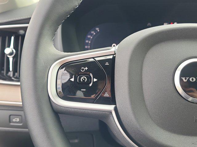 new 2026 Volvo XC90 car, priced at $62,980