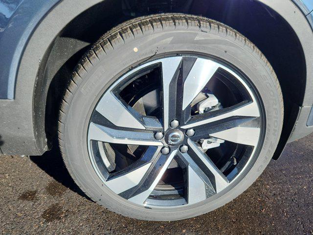 new 2026 Volvo XC40 car, priced at $53,975