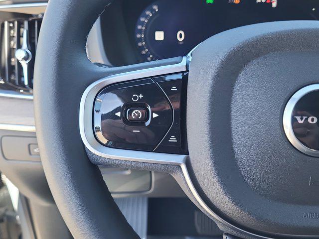 new 2026 Volvo XC90 Plug-In Hybrid car, priced at $76,995