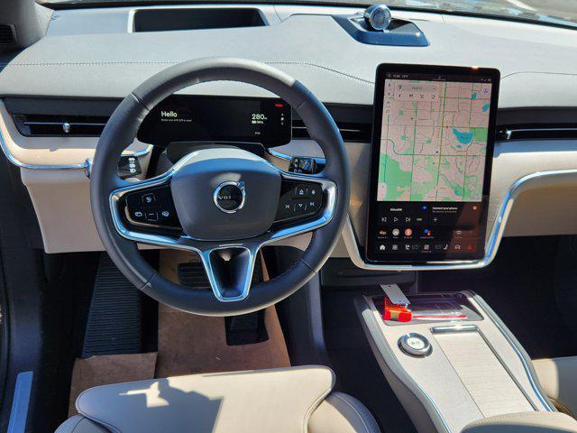 new 2025 Volvo EX90 car, priced at $80,140