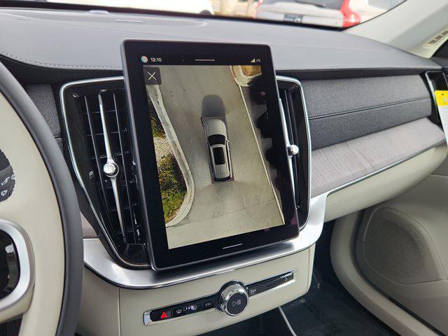 new 2026 Volvo XC90 Plug-In Hybrid car, priced at $85,625