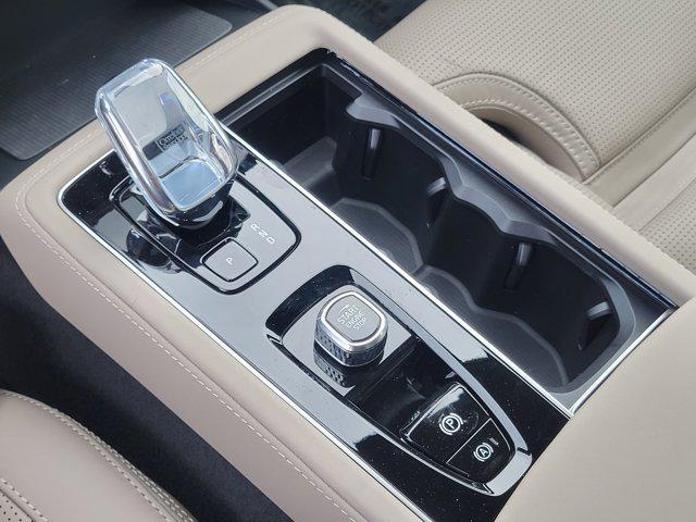 new 2026 Volvo XC90 Plug-In Hybrid car, priced at $82,745