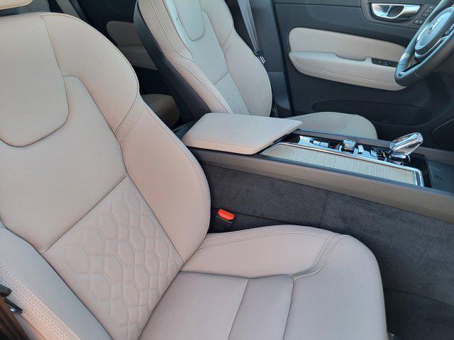 new 2026 Volvo XC60 Plug-In Hybrid car, priced at $63,905