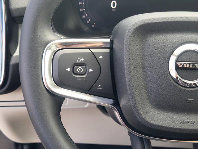 new 2026 Volvo XC40 car, priced at $50,060